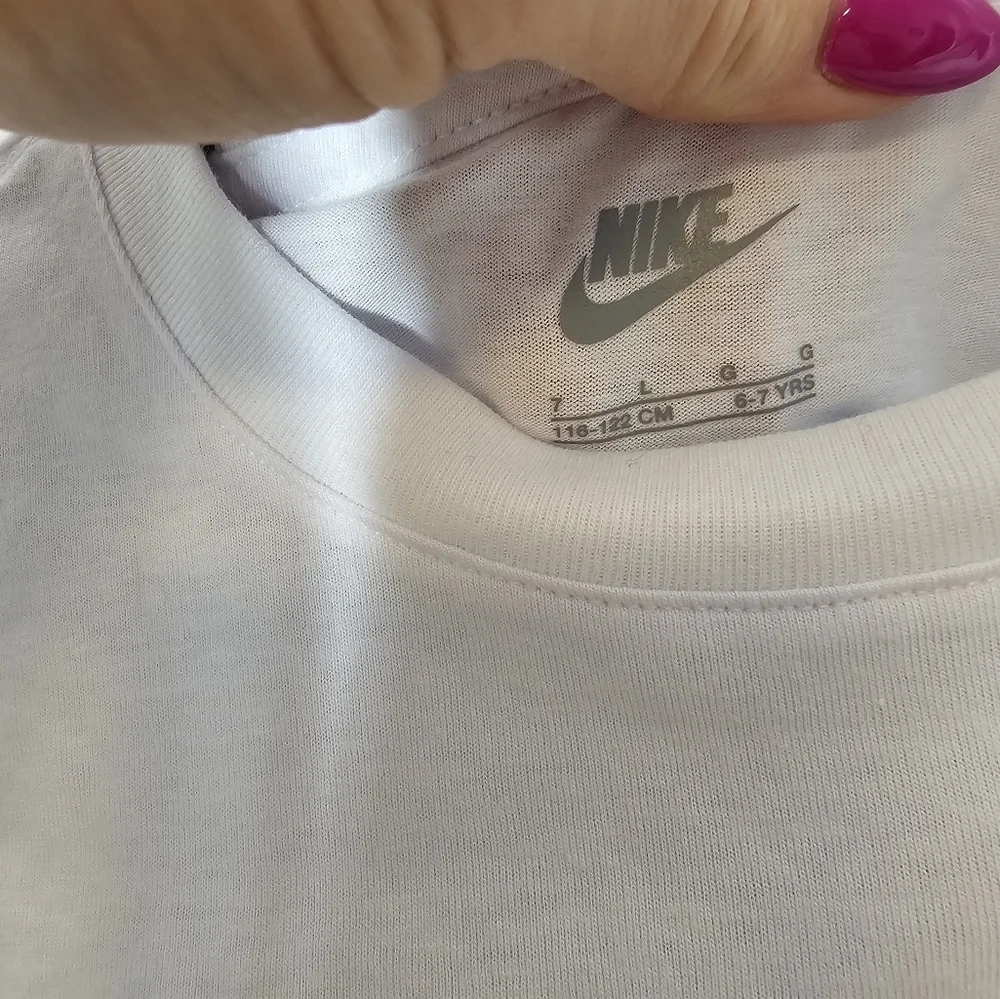 Nike White and Blue Short Sleeve Tee Boys Size 7 NWT